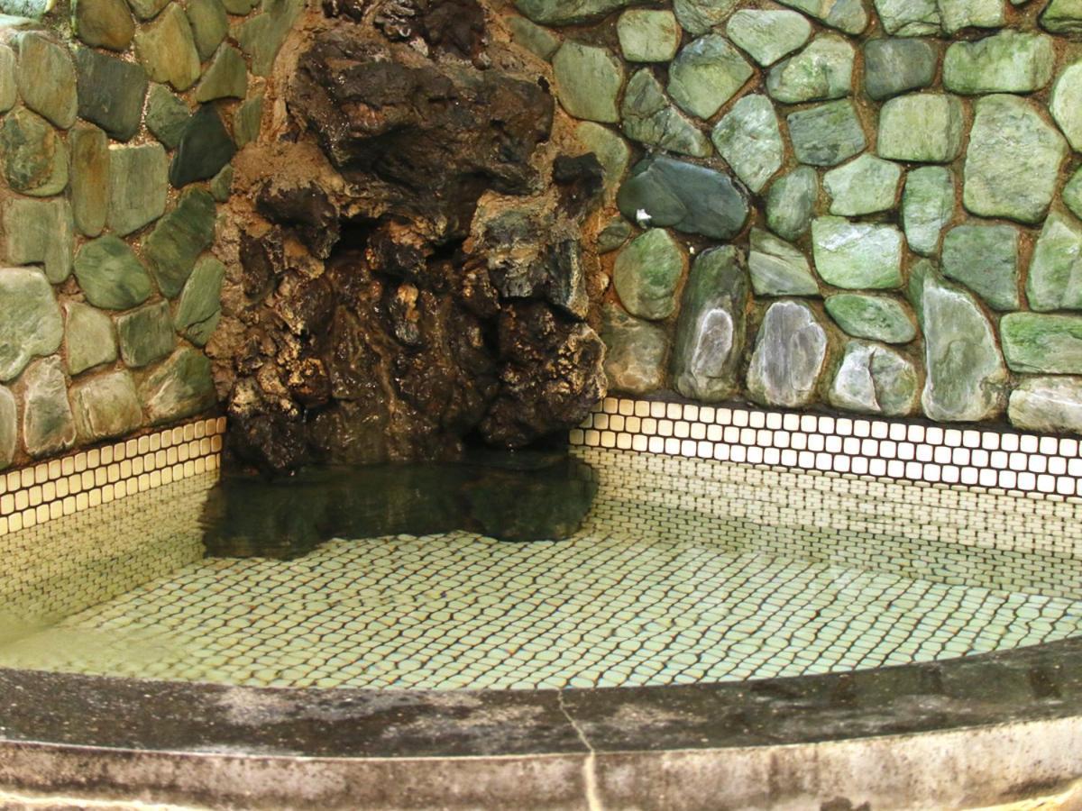 Готель Bekkan Kawanatsu Shin'onsen Екстер'єр фото
